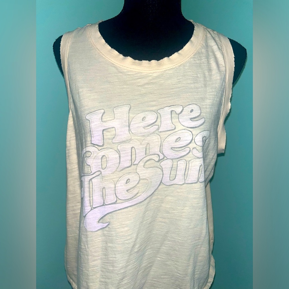 🍀☀️Lucky Brand “Here Comes the Sun” Beatles Tank/ Size Medium